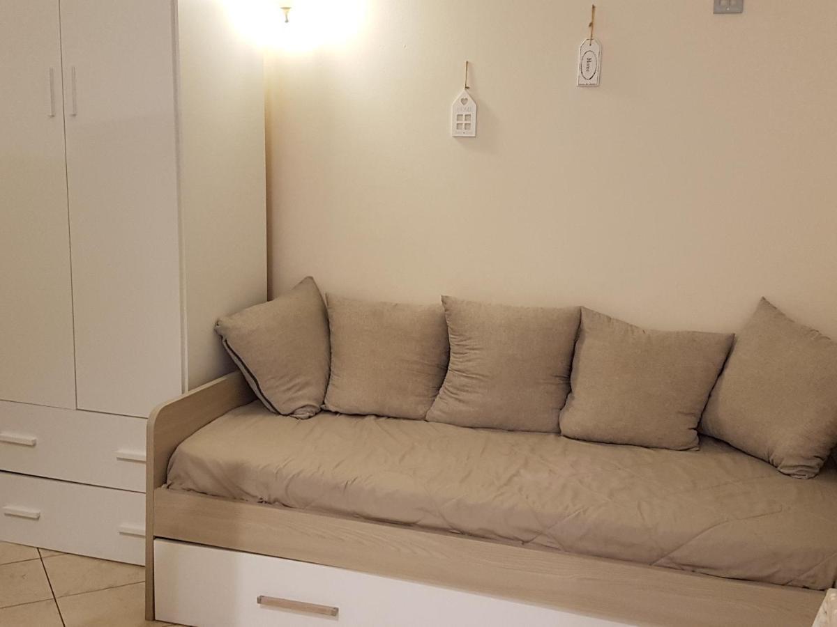 Philos - Appartements & Rooms Taranto Eksteriør billede