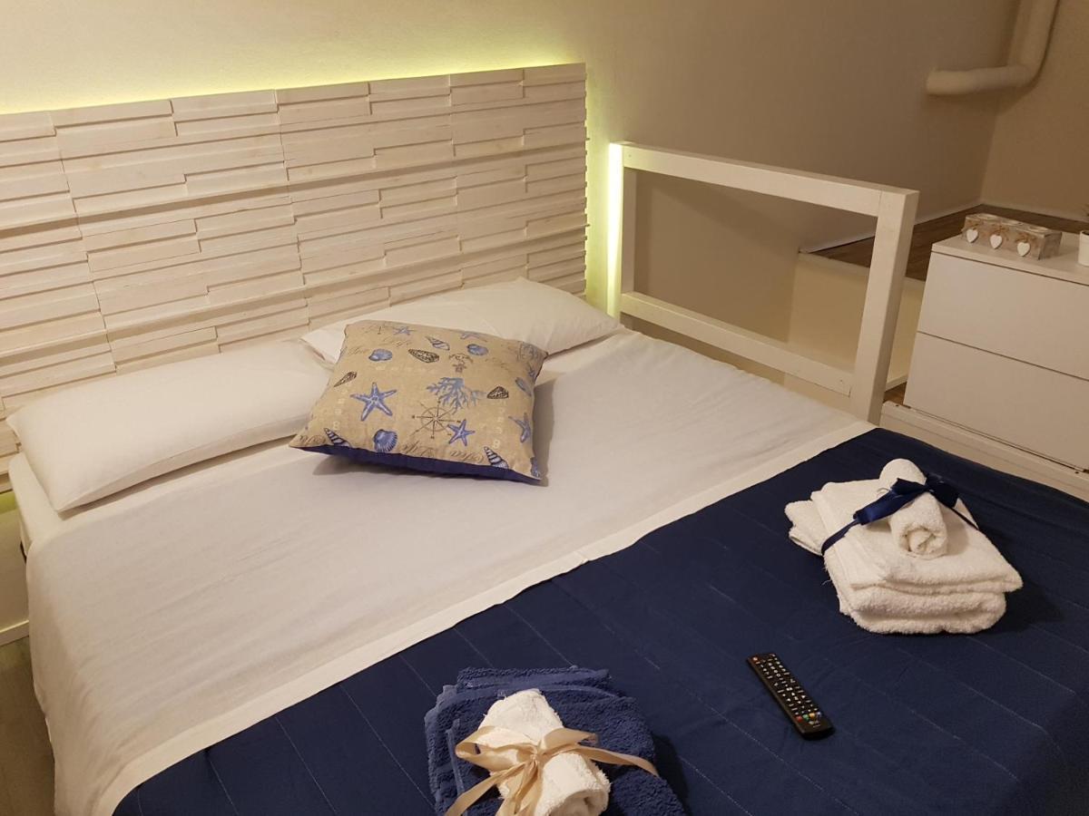 Philos - Appartements & Rooms Taranto Eksteriør billede